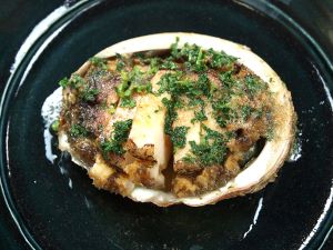 クリックで拡大表示 アワビのバター焼き