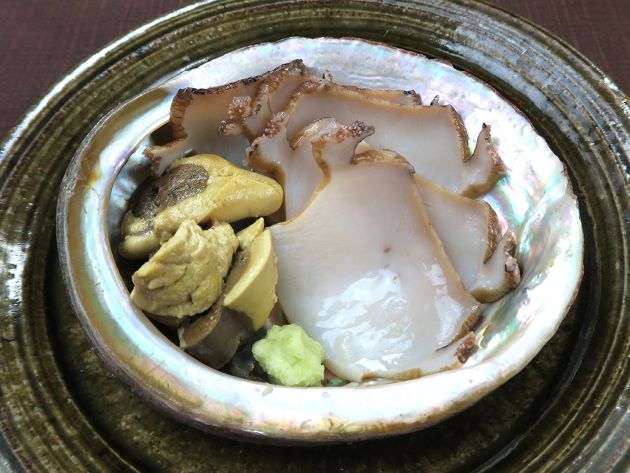 アカアワビの刺身
