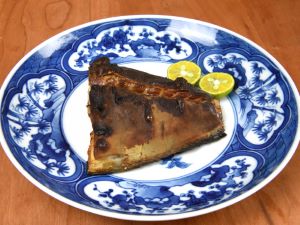 クリックで拡大表示 ニノジの皮付き塩焼き