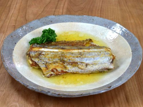 オキナワオオタチ 魚類 市場魚貝類図鑑