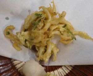 クリックで拡大表示 シラウオのかき揚げ