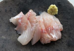 クリックで拡大表示 ミナミハタンポの煮つけ