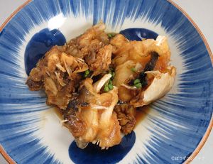 クリックで拡大表示 イシガキフグの煮つけ