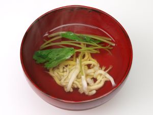 クリックで拡大表示 素魚のすまし汁
