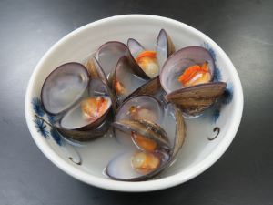 クリックで拡大表示 オキシジミの潮汁