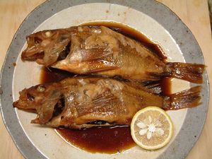 クリックで拡大表示 アカガヤの煮つけ