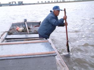 クリックで拡大表示 ウナギ漁