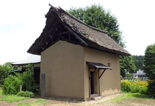 クリックで拡大表示 小林一茶生家